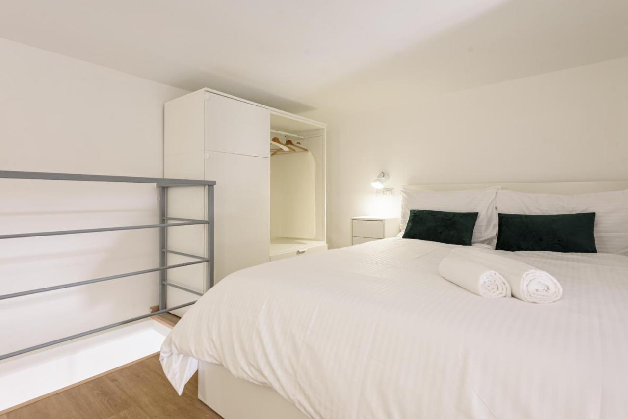 Napoli In Bed Apartment Exterior photo