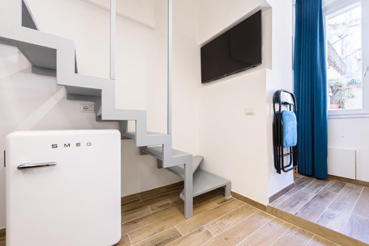 Napoli In Bed Apartment Exterior photo